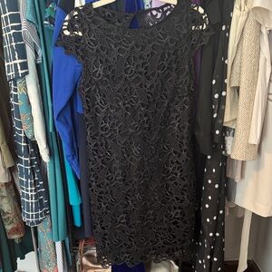 Alice & Olivia Black Lace Dress with Cap Sleeves size 4
